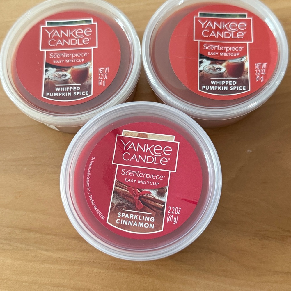 Yankee Candle Scenterpiece meltcups Sparkling Cinnamon and Whipped Pumpkin Spice